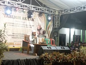 Kapolsek Pameungpeuk Dan Anggota Hadiri Tablig Akbar Dalam Memperingati Tahun Baru Islam 1446 H/2024 M Di Desa Sirnabakti