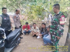 Patroli Dialogis Polsek Pameungpeuk Dalam Cooling System Bersama Warga Di Kp. Roke Ds. Mekarsari