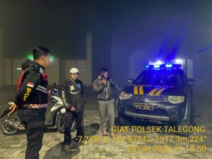 Jajaran Polsek Talegong Lakukan Patroli Biru Antisipasi Rawan C3
