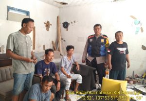 Bhabinkamtibmas Polsek Garut Kota Ngariung Kamtibmas Bersama Warga Rengganis