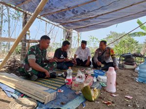 Bhabinkamtibmas Tingkatkan Sambang, Dekatkan Dengan Warga