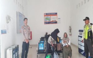 Polsek Cireunghas Lakukan Patroli Dialogis Ke Stasiun Kereta
