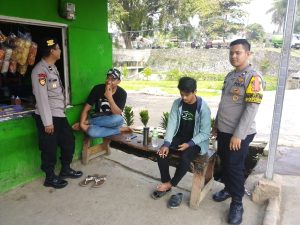 Polsek sukalarang laksanakan giat sambang bersama warga
