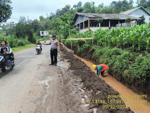 polsek banyuresmi bhabin desa karyamukti sambang desa