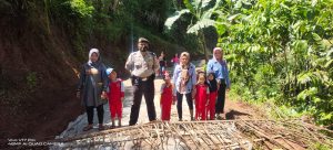 SAMBANG WARGA DESA CISEWU OLEH ANGGOTA POLSEK CISEWU