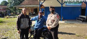 SAMBANG WARGA DESA PANGGALIH OLEH ANGGOTA POLSEK CISEWU