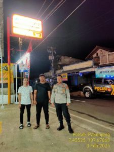 Polsek Pakenjeng Melaksanakan Patroli di Kampung Depok