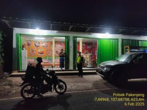Polsek Pakenjeng Melaksanakan Patroli