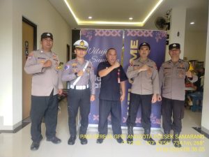Personil Polsek Garut Kota Lakukan Pengamanan Kebaktian Di Gereja Pantekosta