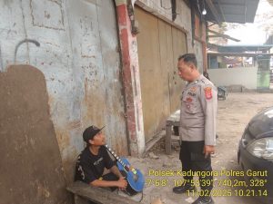 Unit Reskrim beserta  Anggota Samapta Polsek Kadungora Polres Garut Giatkan Patroli memberikan Rasa Aman dan Nyaman kepada Masyarakat