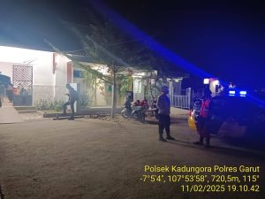 *GARUT LAUTAN BIRU* Polsek Kadungora Antisifasi tindak Kejahatan dan Gangguan Kamtibmas lainnya