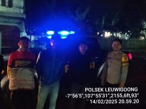 Patroli malam polsek Leuwigoong