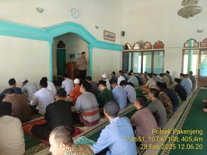 Sambang Warga Polsek Pakenjeng di Kampung Bayubud