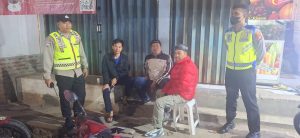 GIAT PATROLI KRYD DI DESA MEKARSARI OLEH POLSEK KARANGPAWITAN