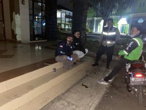 GIAT PATROLI KRYD DI  DESA MEKARSARI OLEH POLSEK KARANGPAWITAN