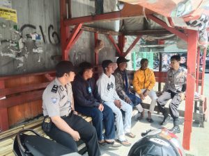 PATROLI KRKYD DI  DESA SUCI OLEH POLSEK KARANGPAWITAN
