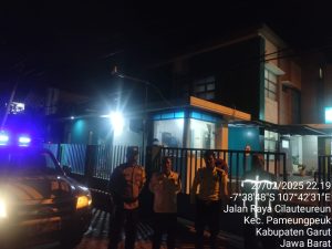 Patroli KRYD Jam Rawan Malam Jajaran Polsek Pameungpeuk Gelar KRYD Malam