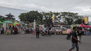Patroli Ngabuburit Polsek Pameungpeuk Wujud Polisi Ada Ditengah Warga Jelang Buka Puasa