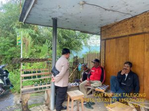 Polsek Talegong Lakukan Patroli Jelang Buka Puasa