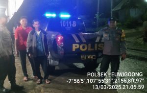 Patroli malam garut lautan biru polsek Leuwigoong