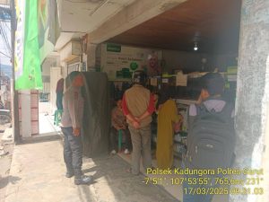 Personil Unit Samapta Polsek Kadungora  Melaksanakan Patroli Untuk Meminimalisir tindak Kejahatan