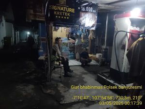 polsek banyuresmi anggota patroli garut lautan biru