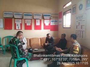 Gait *Sinergitas TNI-POLRI* bersama Masyarakat Desa.Rancasalak Kec.Kadungora Ciptakan Situasi Kamtibmas Aman dan Kondusif