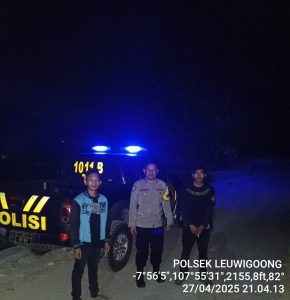 Giat patroli malam polsek Leuwigoong