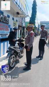 Anggota Lalu Lintas Polsek Kadungora Polres Garut Polda Jabar Penertiban R2 yang menggunakan Knalpot Bising/ Knalpot tidak sesuai Sertifikasi