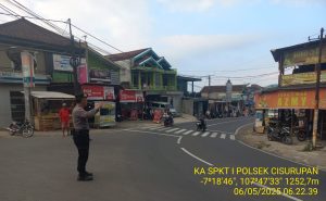 Polsek Cisurupan Melaksanakan Kegiatan Gatur Pagi