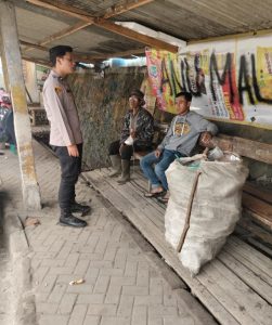 Kegiatan Rutin Patroli KRYD Siang Di Wilkum Polsek Cisurupan
