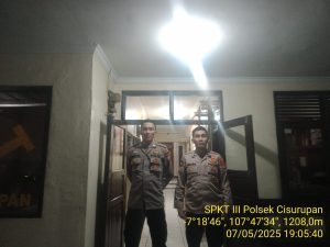 Piket jaga polsek cisurupan Melaksanakan sispam mako buddy sistem