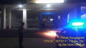 polsek banyuresmi anggota samapta melaksanakan kryd malam